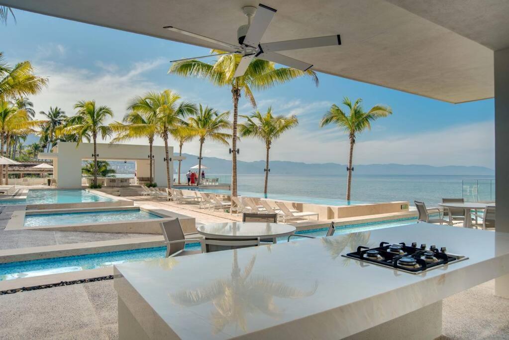 Harbor 3008 Amazing Beach Front Condo By Moikkarentals Puerto Vallarta Exteriér fotografie
